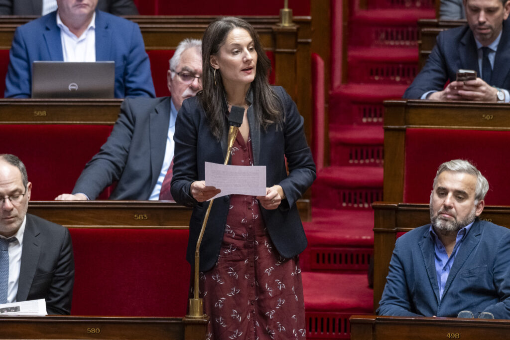20241126 8494 dm10025 Séance publique de questions au Gouvernement, à l'Assemblée nationale le 26 novembre 2024
Question de Elsa Faucillon, députée des Hauts-de-Seine