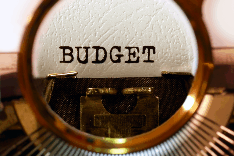 Budget 2027 : 54 milliards d&rsquo;économies, zéro effort pour les plus riches